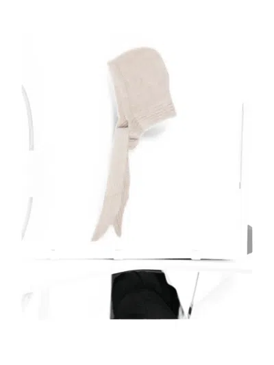 Su Knitted Tie-fastening Hood Balaclava In 뉴트럴
