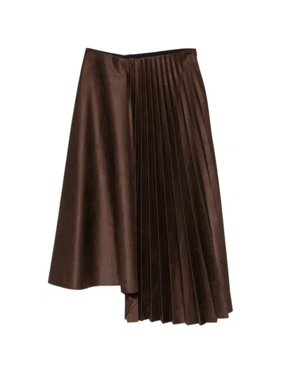 Su Pleated Asymmetric Skirt In Brown