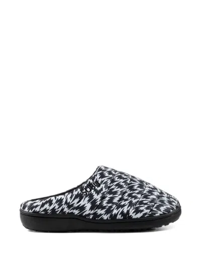 Subu Quilted Slippers In Black
