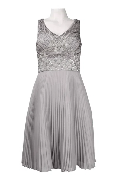 Sue Wong Sleeveless Embellished Accordion Dress In Platinum In Gray