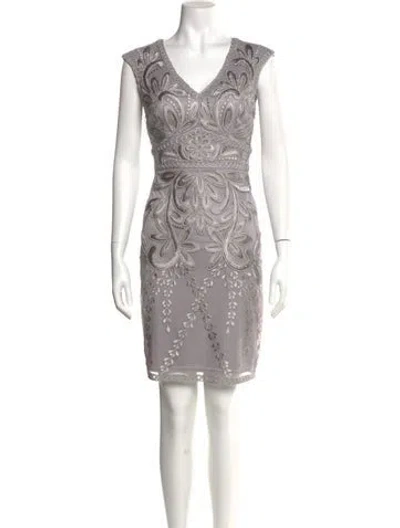 Pre-owned Sue Wong V-neck Knee-length Dress W/ Tags In Gray