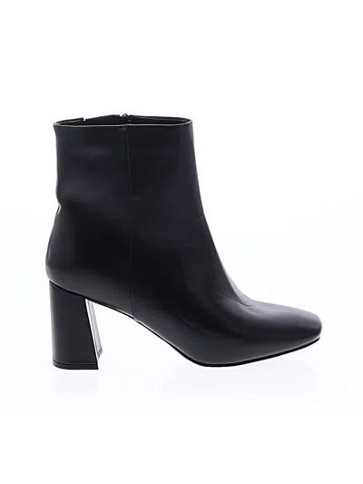 Pre-owned Sugar Boots In Black