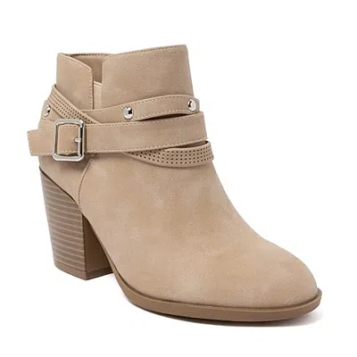 Sugar Womens Sansy Block Heel Booties In White