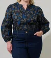 Sugarlips Aurina Plus Blouse In Black In Black