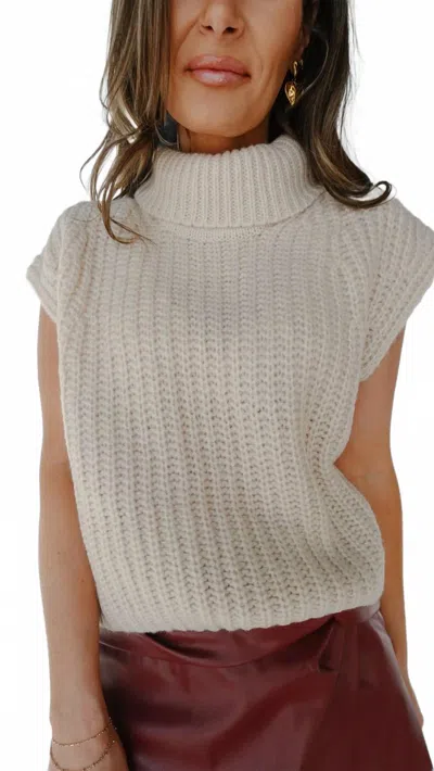 Sugarlips Sleeveless Turtleneck Sweater In Ivory In Gray
