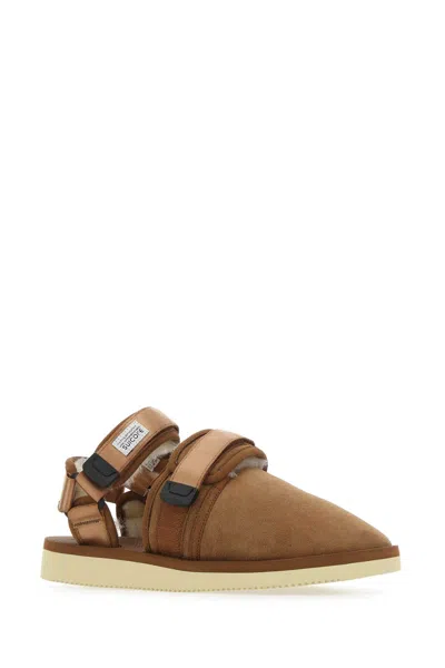 Suicoke Biscuit Suede Nots Slippers In Brown