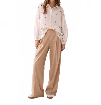 Summum Scattered Embroidered Blouse In White