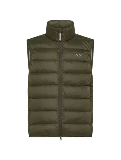 Sun 68 Quilted High-neck Gilet In Green
