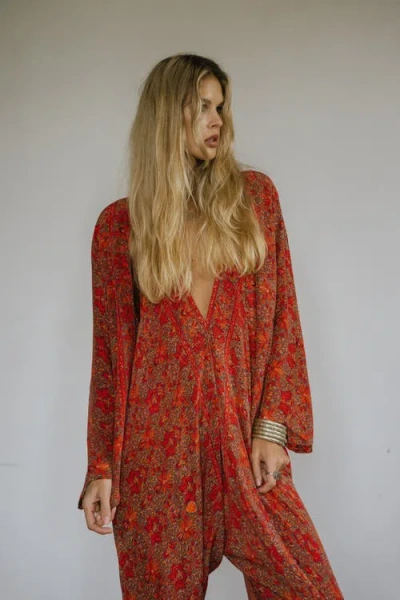 Sun Child The Set Taylor In Red