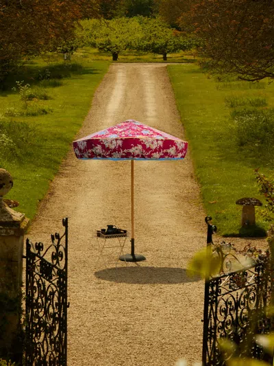 Sunbeam Jackie Burning Love Vintage-cotton Parasol (94.5in/2.4m) In Red
