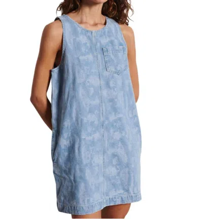 Suncoo Casey Short Round Neck Dress In Jeans Clair In Blue
