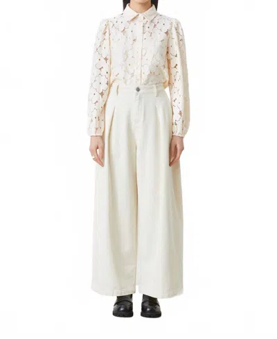 Suncoo Denim Wide Leg Pants In Cream In White