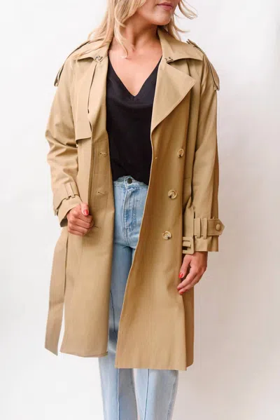 Suncoo Edda Trench Coat In Tan In Beige