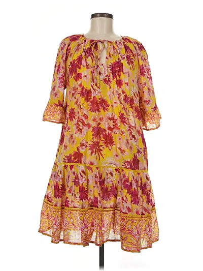 Pre-owned Sundance Casual Dress In Yellow