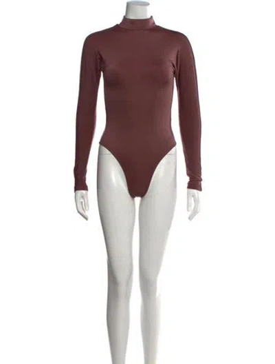 Pre-owned Sundarbay Mock Neck Long Sleeve Bodysuit In Purple
