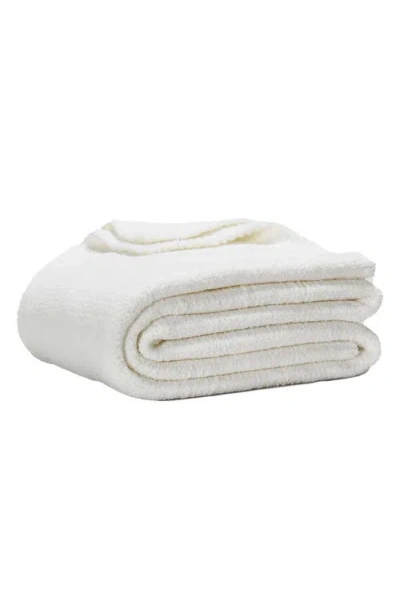 Sunday Citizen Snug Microfiber Blanket In White