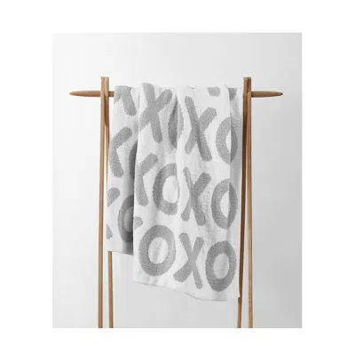 Sunday Citizen Xoxo Throw, 52" X 75" In Cloud Gray