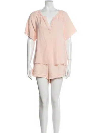 Pre-owned Sundays Fringe Trim Accent Short Set In Pink