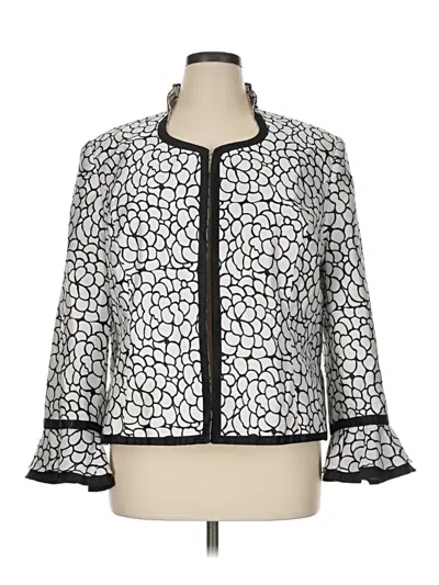 Pre-owned Sundays Jacket In Ivory