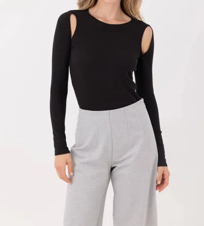 Sundays Palmer Cut Out Tee In Black