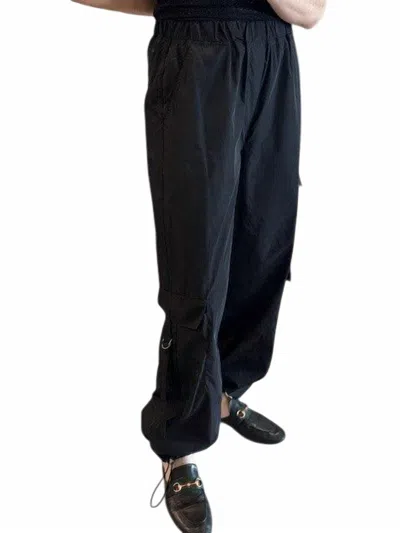 Sundays Parachute Pant In Black