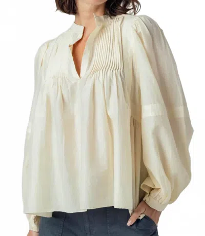 Sundays Split V- Neck Maple Blouse In Cream In Neutral