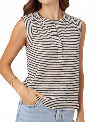 Sundays Stripe Linen Sky Tee In Mono Luxe Stripe In White
