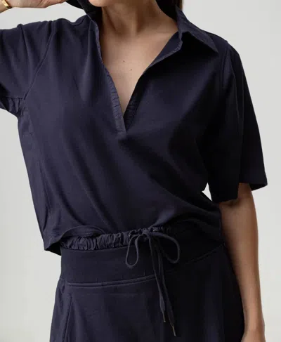 Sundays Venus Short Sleeve Popover Top In Navy
