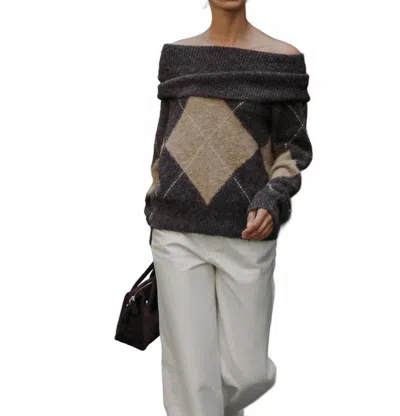 Sundayup Zara Argyle Off-shoulder Sweater In Brown