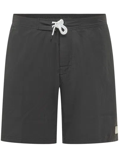 Sundek Classic Boardshort For Beach Adventures In Black