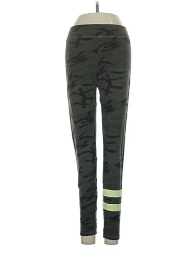 Pre-owned Sundry Active Pants In Green