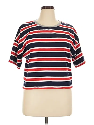 Pre-owned Sundry Short Sleeve T-shirt In Red