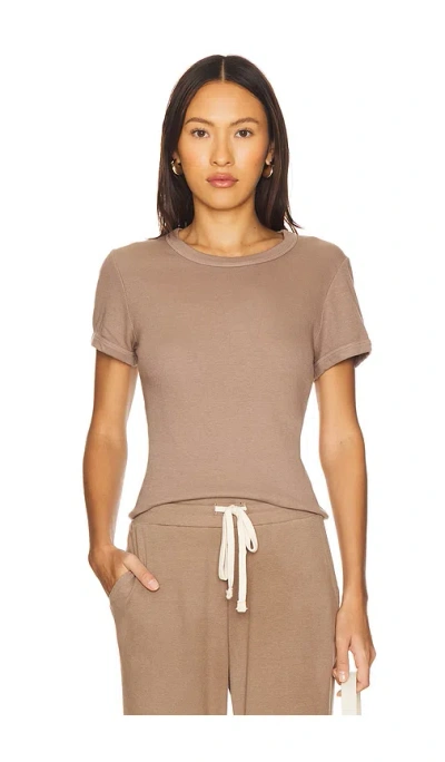 SUNDRY SHRUNKEN TEE
