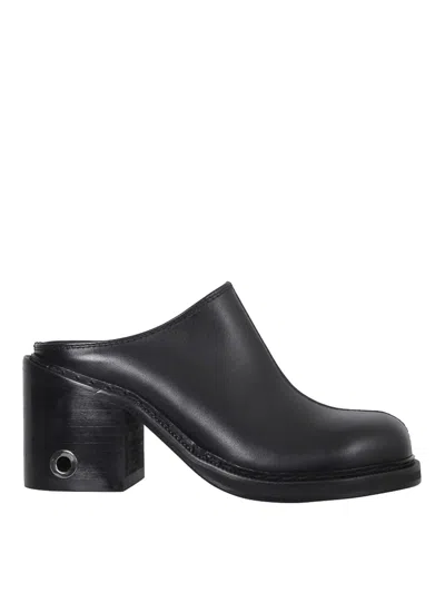 SUNNEI SANDALS