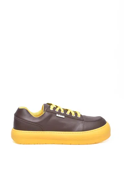 Sunnei Leather Sneaker - Brown/yellow