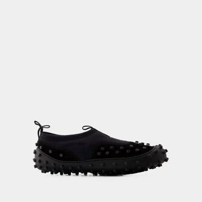 Sunnei Millechiodi Sneakers In Black