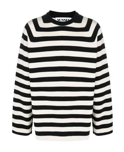 Sunnei Round Collar And Long-sleeved T-shirt In White