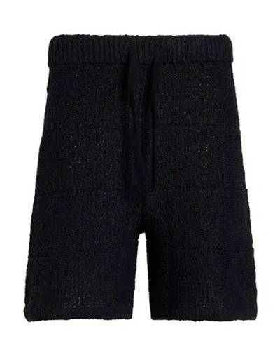 Sunnei Woman Shorts & Bermuda Shorts Black Size L Polyamide