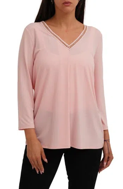 Sunny Leigh Solid V-neck Top In Pink