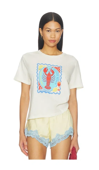 Sunny Somewhere Seaside Beach Shack Everyday Tee In White