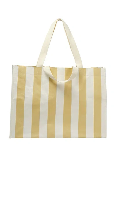Sunnylife Carryall Beach Bag In Butternut