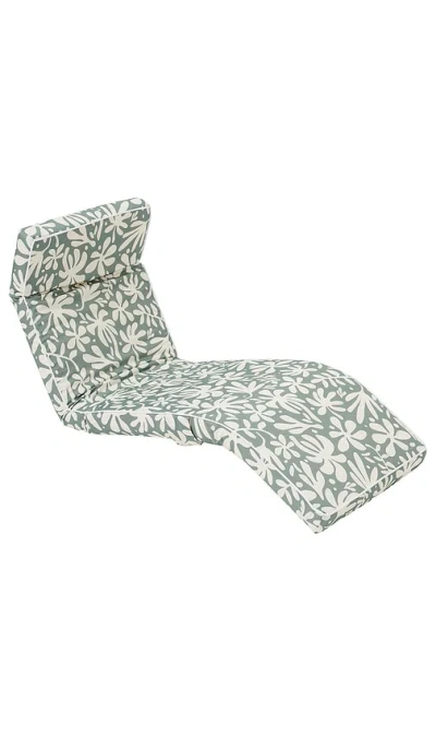 Sunnylife Luxe Lounger Chair In Green