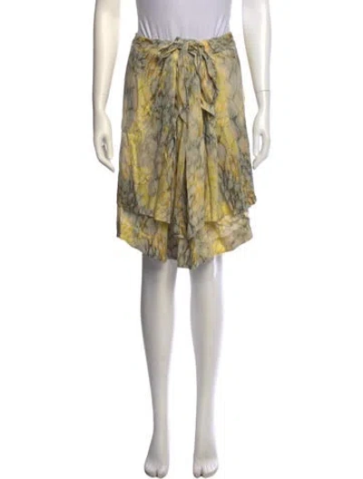 Pre-owned Suno Silk Knee-length Skirt In Yellow