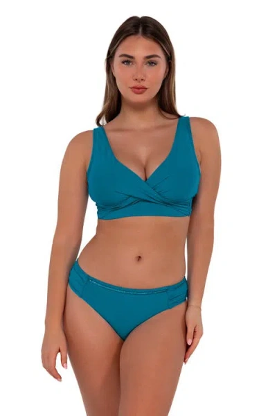 Sunsets Elsie Top In Avalon Teal