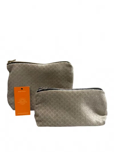 Sunsets Of Naples Make Up Bags Set In Diamond Velvet In Gray
