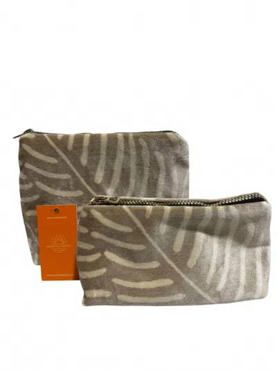 Sunsets Of Naples Make Up Bags Set In Palms In Multi
