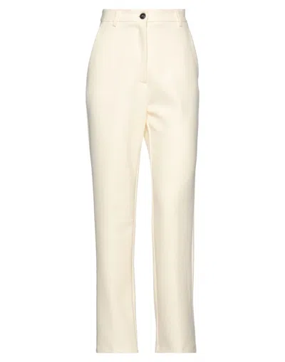 Suoli Pants In White