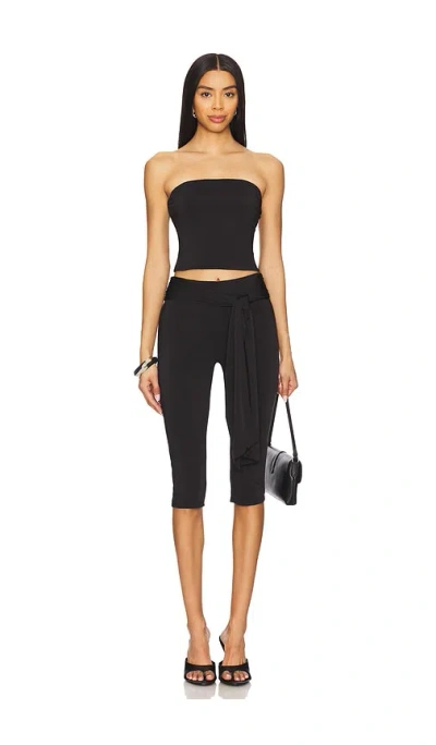 Superdown Asher Capri Set In Black
