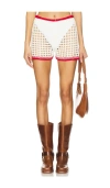 Superdown Bronwin Short In 白色 & 红色