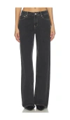 Superdown Heather Boyfriend Jean In Black